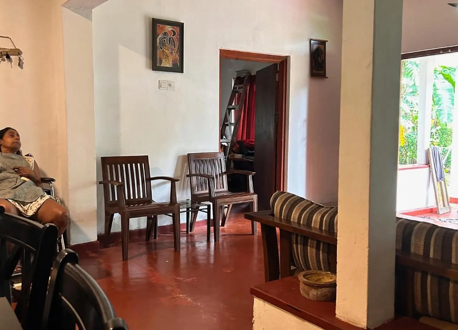 The Wiks Hotel Gampaha